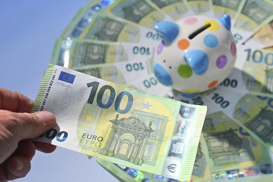 Bulhaři a Chorvaté přijetí eura zkušenost. Euro v ČR?